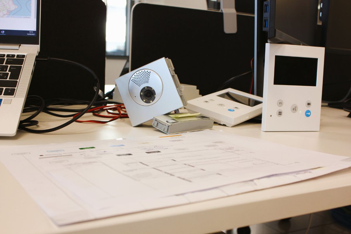 Desarrollamos una plataforma de clustering basada en IA gracias a la financiación de la AVI y la UE