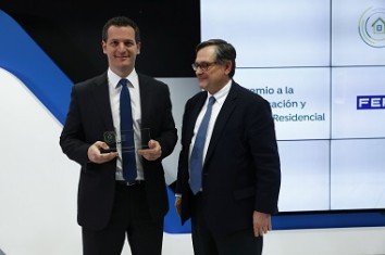 Fermax recibe el Premio a la Comunicación y Conectividad Residencial